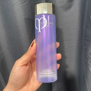 Cle de peau empty bottle